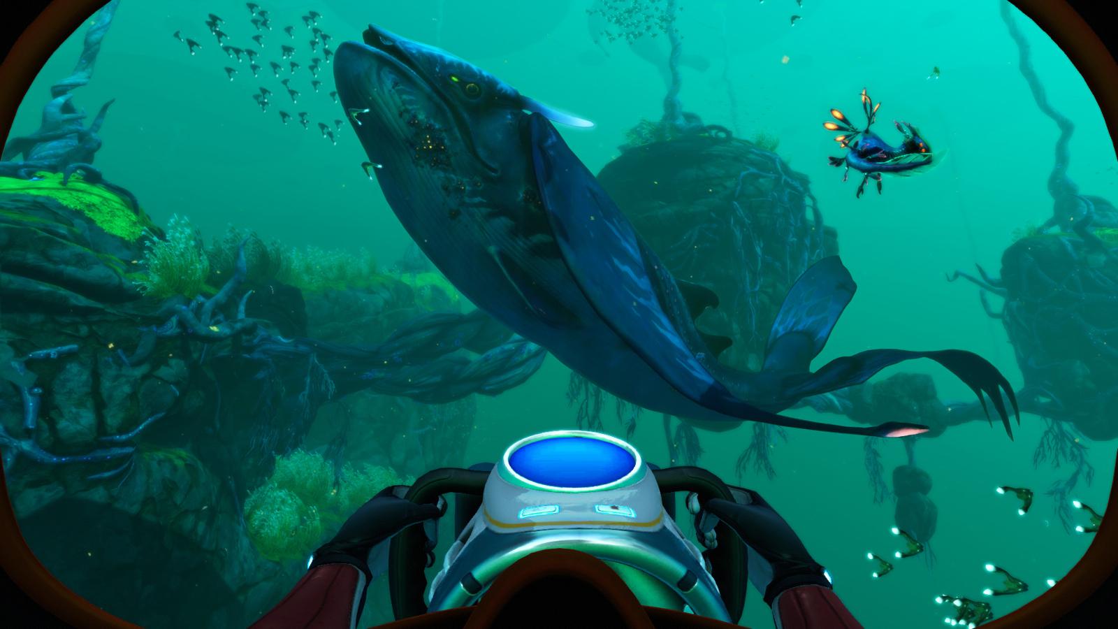 Subnautica'da yüzen bir balina