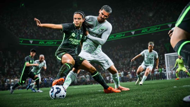 ea fc 25'te top için mücadele eden oyuncular